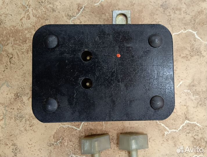 Замок гаражный кодовый (СССР)