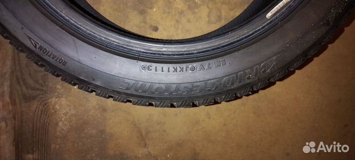 Bridgestone Blizzak Spike-01 185/55 R16 83T