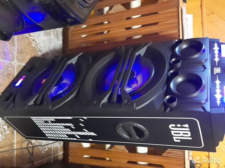 Портативная колонка JBL (1500W) мощная
