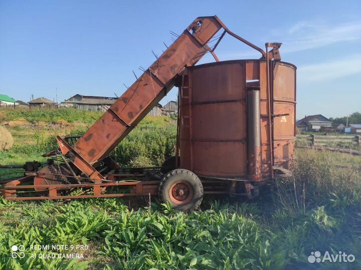 Пресс-подборщик Сызраньсельмаш ПК-1.6А, 1991