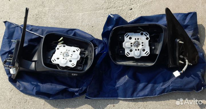 Зеркала на сузуки Эскудо от 2005 г