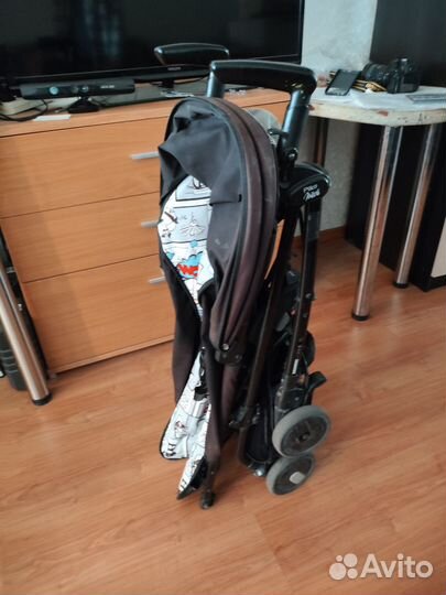 Прогулочная коляска трость peg perego pliko mini