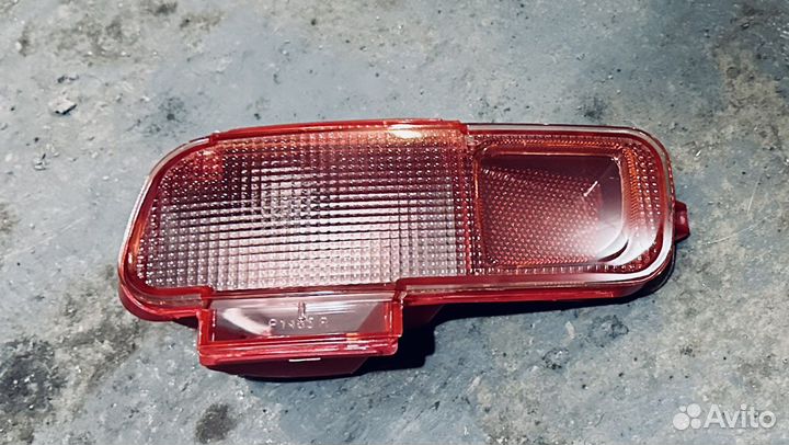 Фонарь в задний бампер Honda Stream