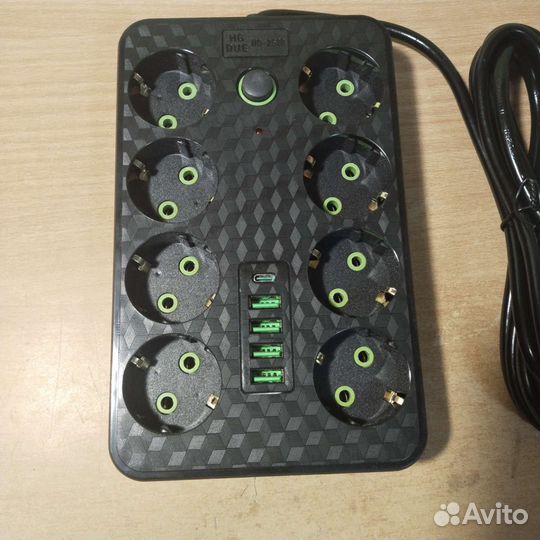 Удлинитель 8 розеток, 4 usb