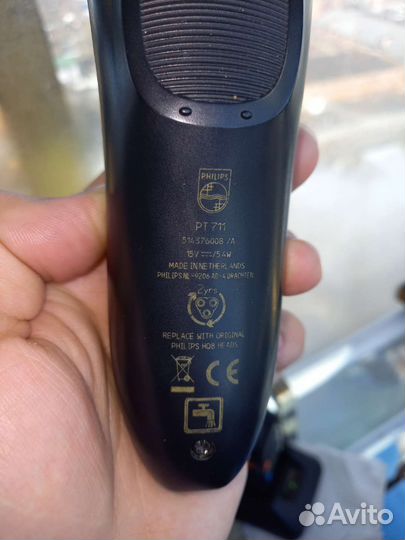 Бритва Philips PT 711