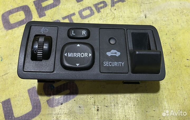 Блок управления зеркалами Toyota Corolla E120