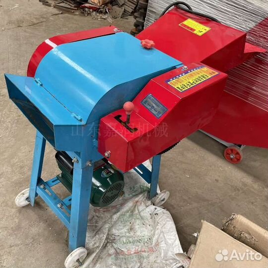 Измельчитель травы кормов