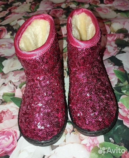 Зимние угги для девочки