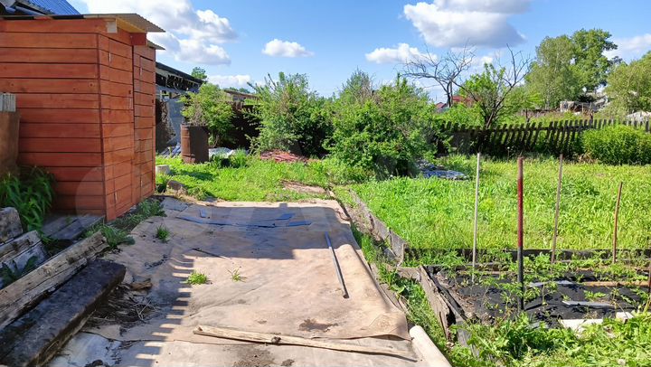 Дом 30 м² на участке 8 сот.