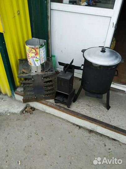 Казан чугунный 12 литров. Мангалы. Печи