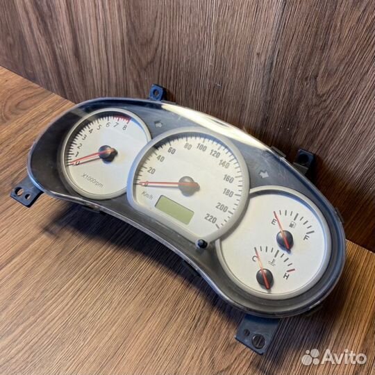 Щиток приборов Chery Tiggo T11 SQR481F