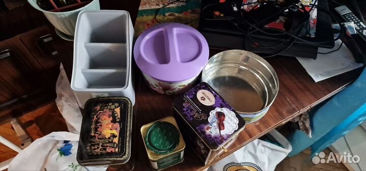 Шкатулки и баночки