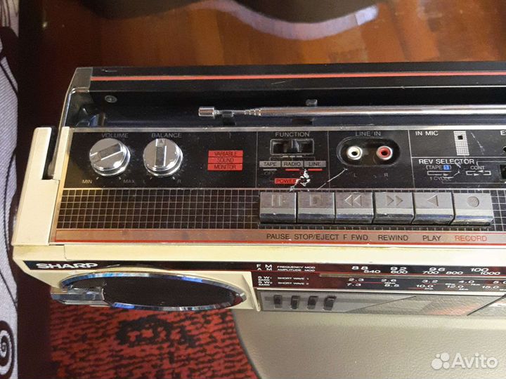 Магнитола sharp WQ 561