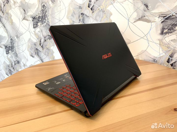 Asus TUF Gaming Ryzen 5 3550H/RX560X 4gb