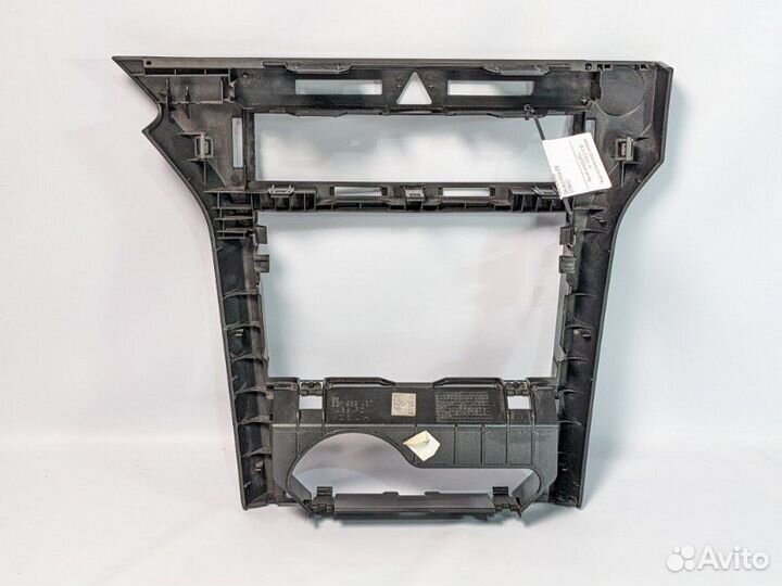 Рамка магнитолы Opel Astra H купе 2008