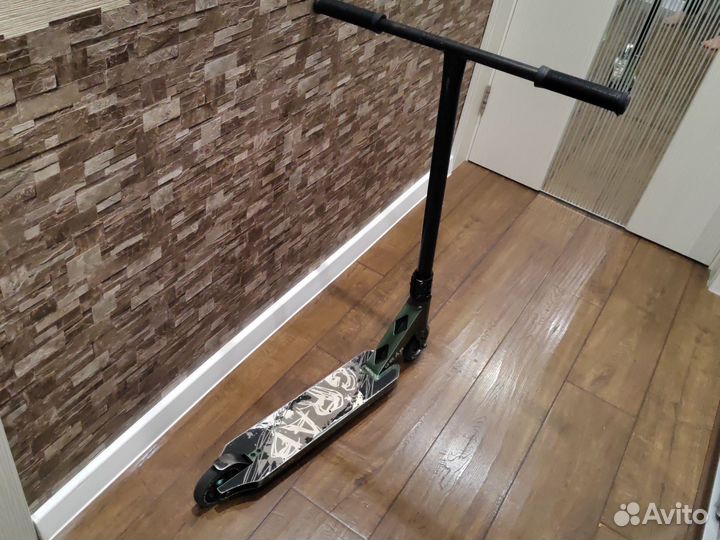 Трюковой самокат