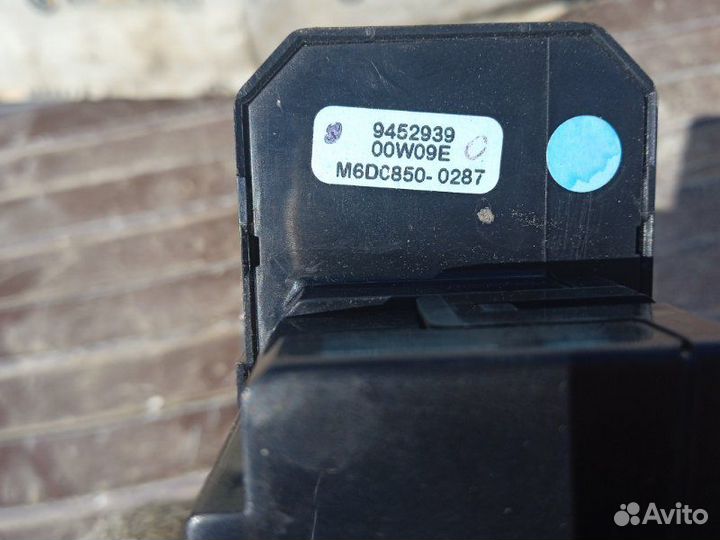 Блок управления стеклами Volvo S80 седан 2.4 2000