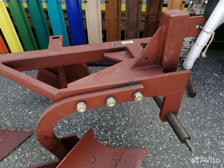 Плуг навесной двухкорпусной пнд1-00.00.000 для мин