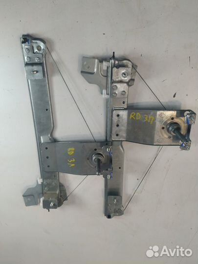 Renault duster стеклоподъемник