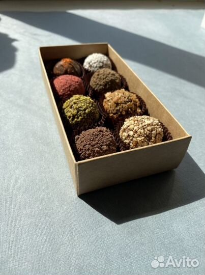 Набор из 8 трюфелей (конфет)