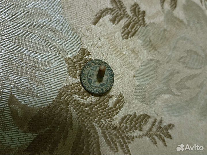 Значок о-во Красного Креста