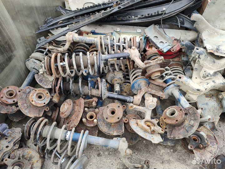 Стойка Skoda Felicia Шкода Фелиция