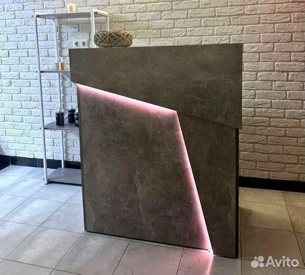 Ресепшн. Барные стойки