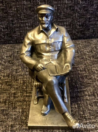 Ленин В.И. Статуэтка