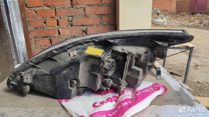 Фары Hyundai Equs