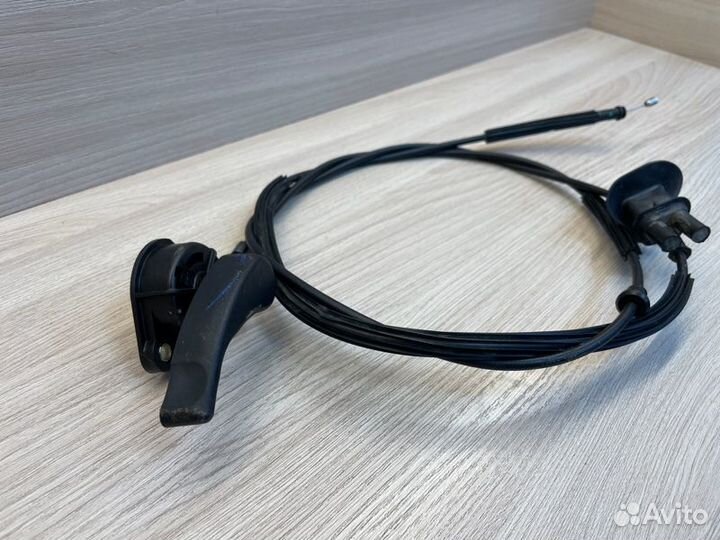 Трос замка капота LADA X-Ray