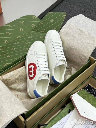 Кроссовки женские кожаные Gucci