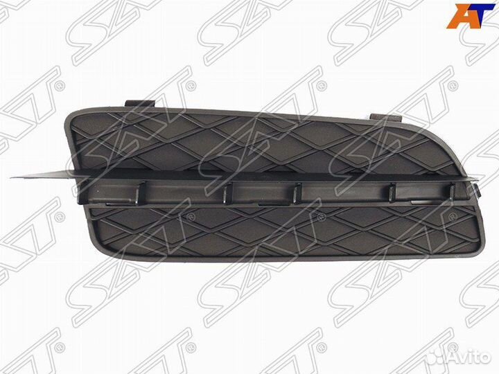 Решетка в бампер BMW X5 06-10 (Справа)