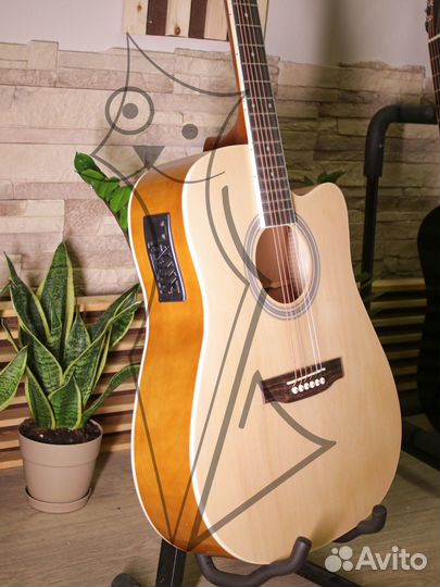 Электроакустическая гитара