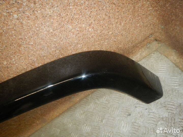 Б/У Б/У Накладка крыла переднего правого