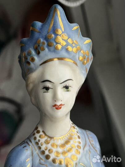 Статуэтка Хозяйка медной горы гжель