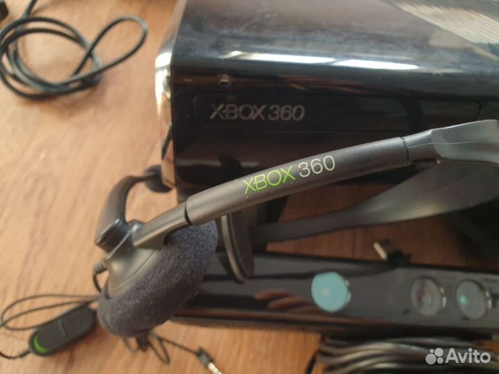 Xbox 360 kinnect 250GB