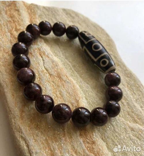 Браслет из натуральных камней с бузиной Дзи 9 глаз