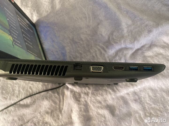 Ноутбук DNS A35FE