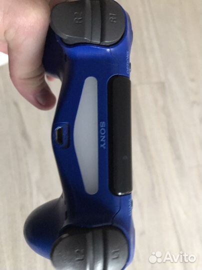 Джостик для ps4