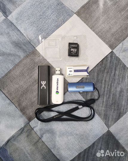 Адаптеры для карты памяти, модемы, флешка