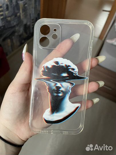 Чехол на iPhone 12