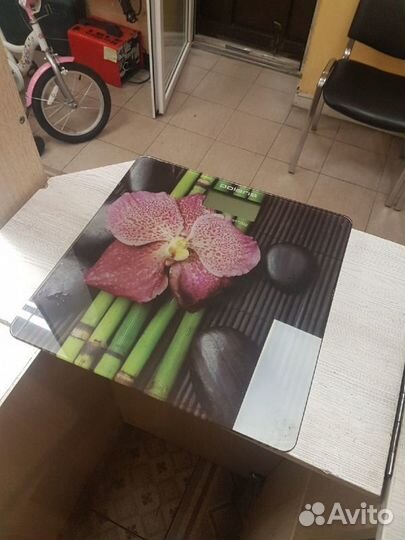 Весы Polaris зцы 1832