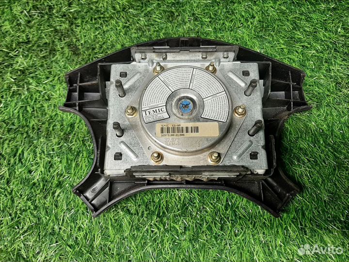 В наличии:Подушка безопасности Toyota Avensis 1