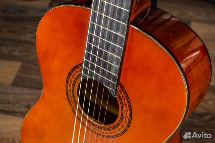 Классическая гитара Naranda + Аксессуары