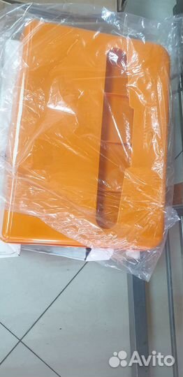 Диспенсер для покрытия на сиденья для унитаза