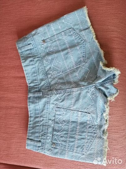 Шорты хб джинсовые р 44-46 с вышивкой