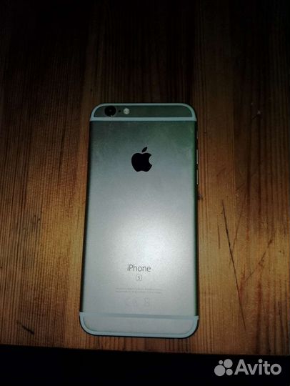 Телефон iPhone