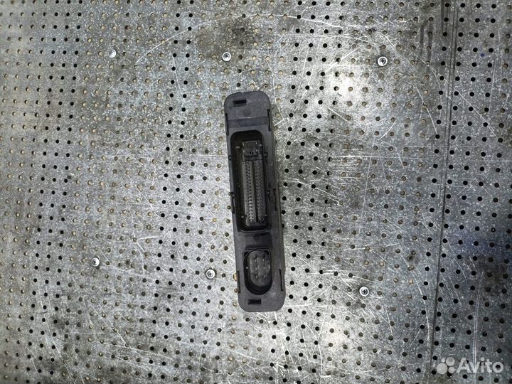 Блок управления бесключевым доступом Volkswagen