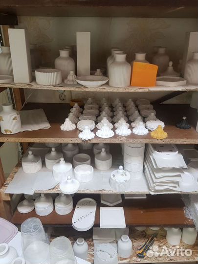 Изделия из гипса (вазы, шкатулки,подставки)