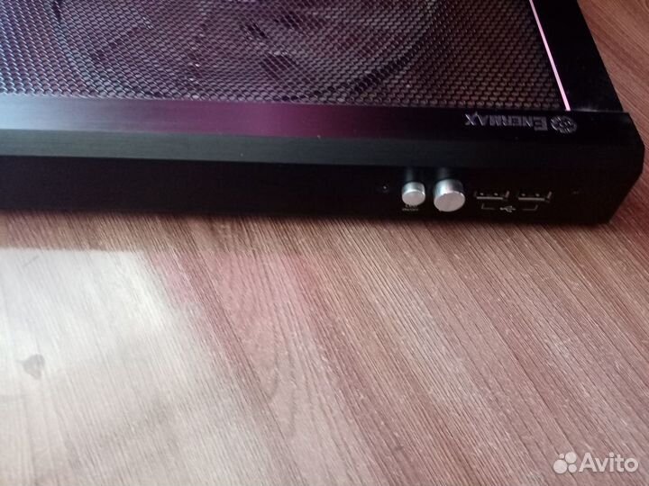 Подставка с охлаждением для ноутбука 17,3''